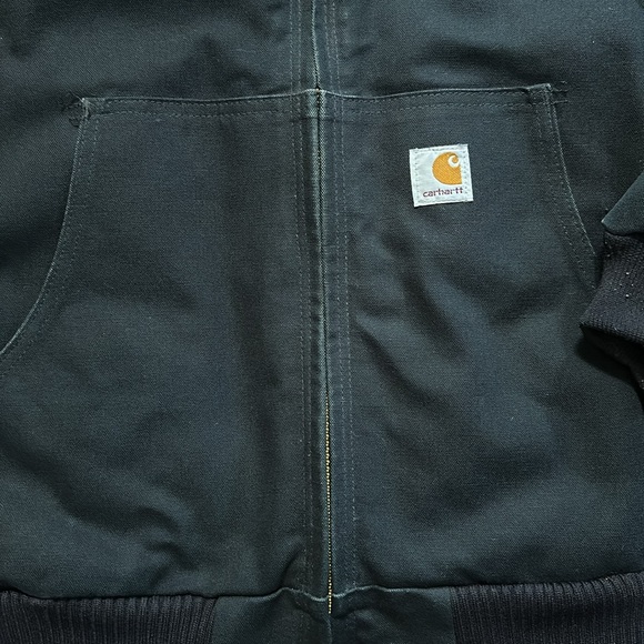 Carhartt Black Duck Active Quilted Flannel Lined Jacket - Picture 2 of 7